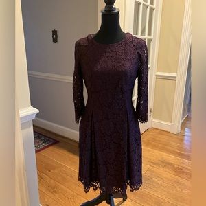 Beautiful lace dress in rich Bordeaux with back zipper
